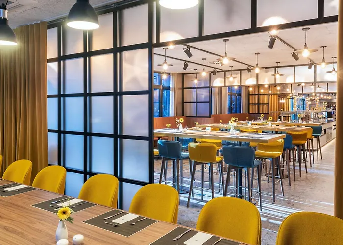Nh Altona Hotel 4*