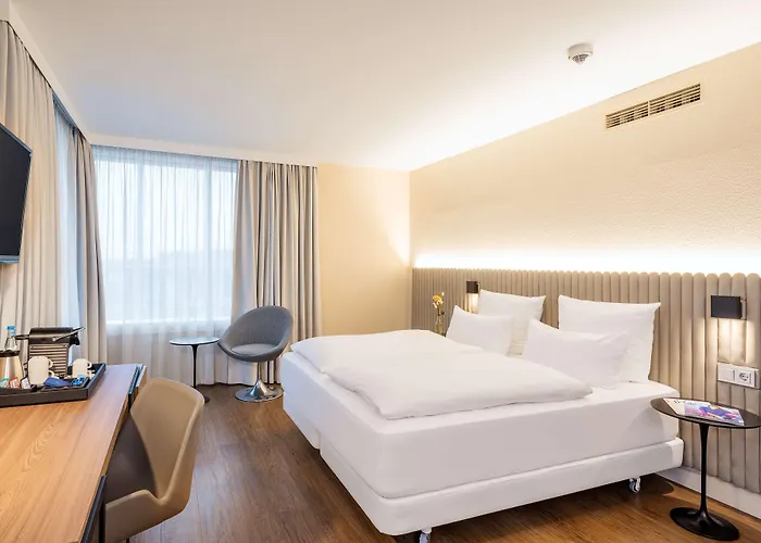 Nh Altona 4*