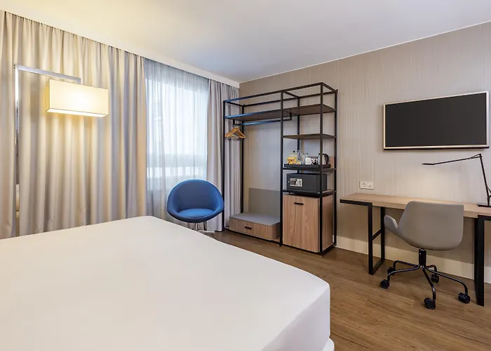 Nh Altona 4*