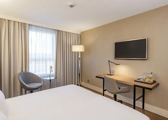 Hotel Nh Altona 4*