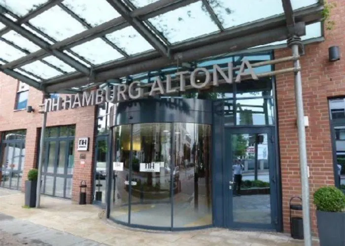 Hotel Nh Altona 4*